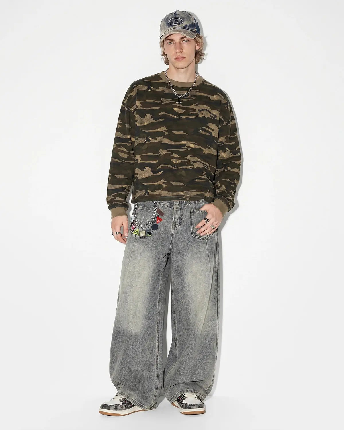 Distressed Eyelet Barrel Jeans | Flation Streetwear
