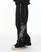 Stitching Spray-Painted Graffiti Sweatpant | Flation Streetwear
