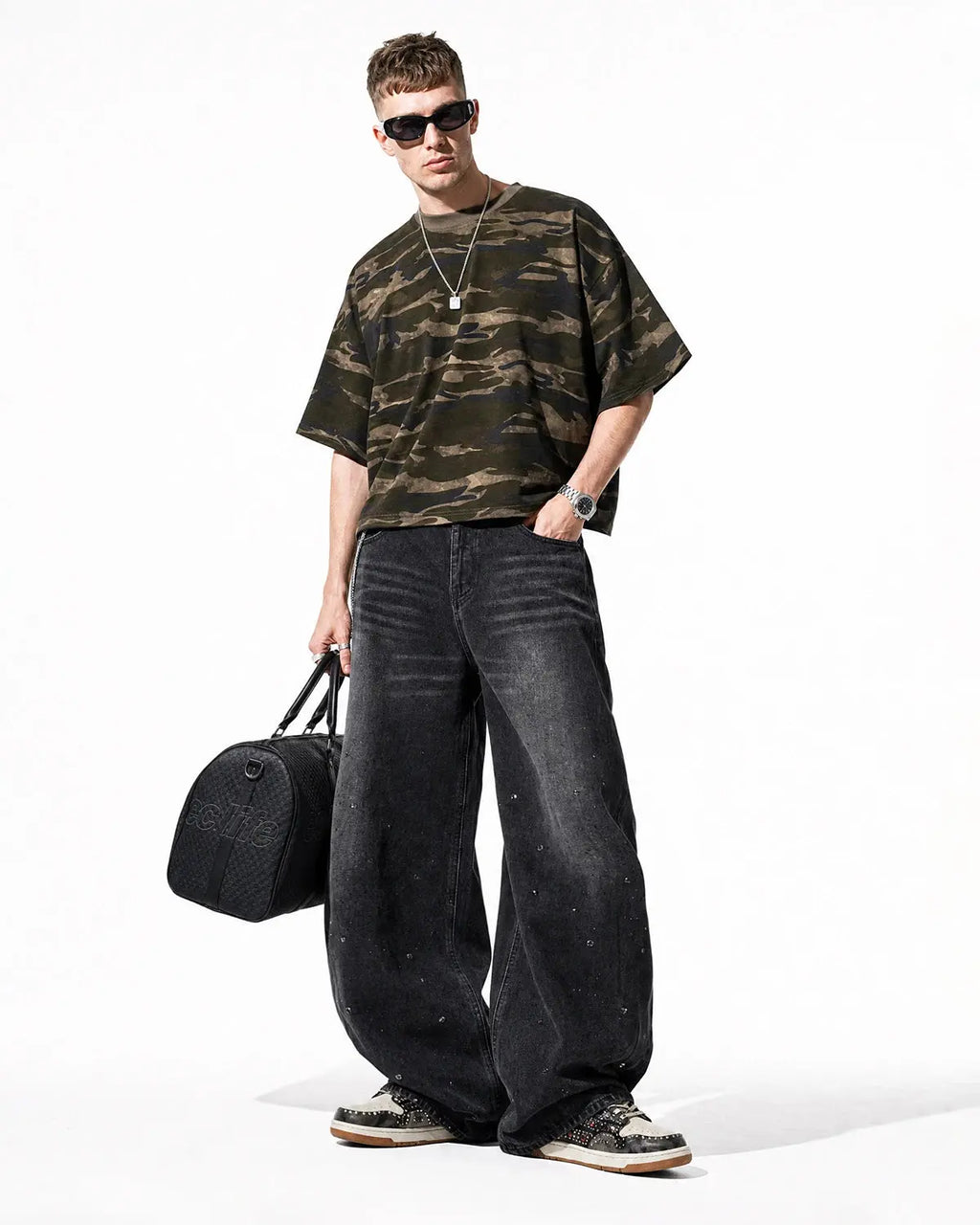 Vintage Washed Rhinestone Barrel Jeans | Flation Streetwear