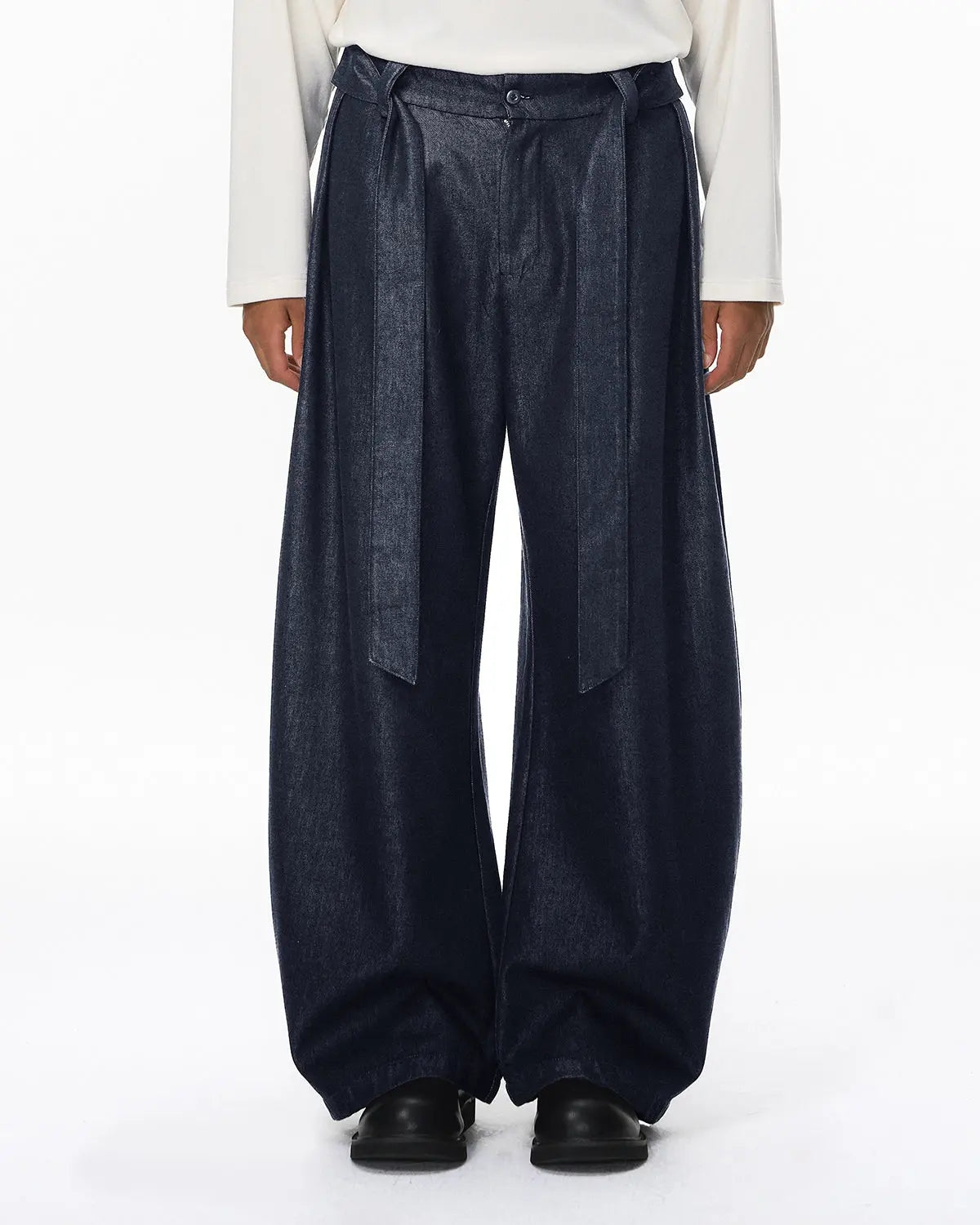 Raw Silky Denim Jeans with Belt | Flation Streetwear