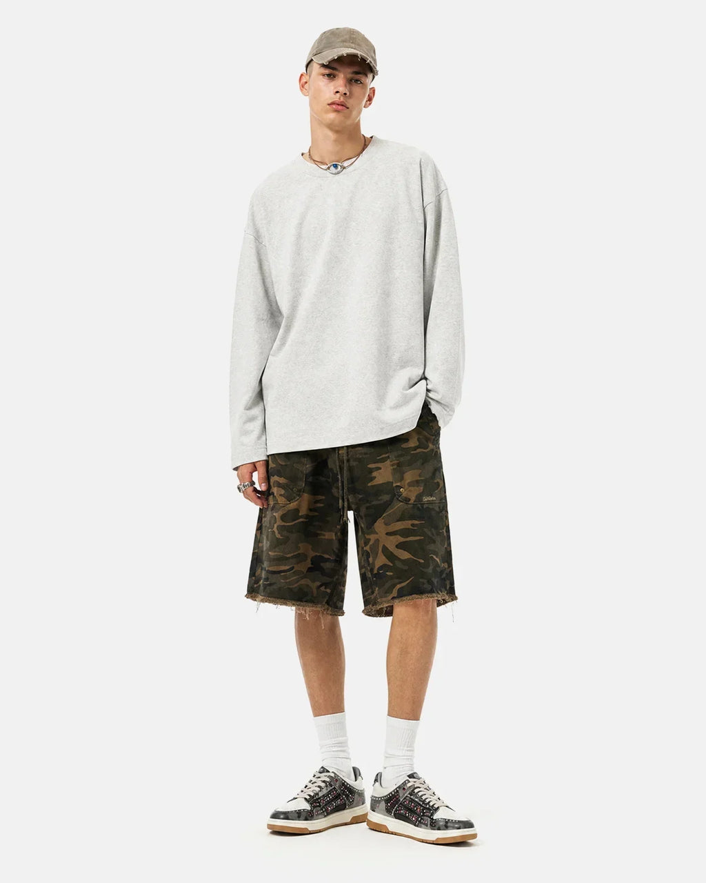 Frayed Hem Camo Knee-Length Shorts | Flation Streetwear