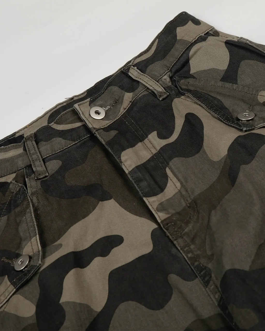 Multi-pockets Camo Barrel Cargo Pants | Flation Streetwear