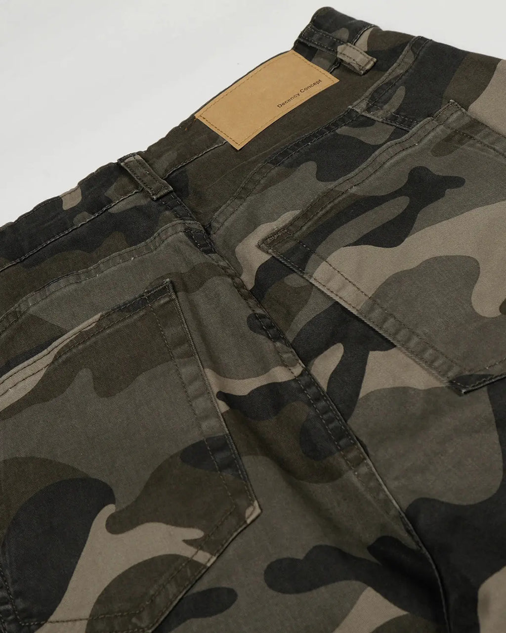 Multi-pockets Camo Barrel Cargo Pants | Flation Streetwear