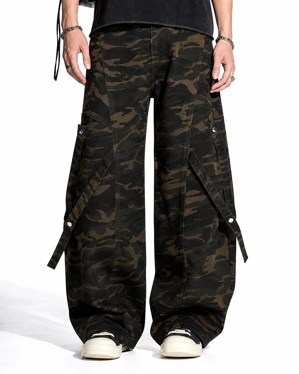 Multi-Pockets Barrel Camouflage Cargo Pants | Flation Streetwear