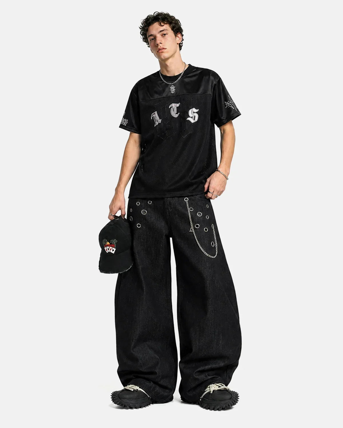 Metal Eyelet Chain Barrel Jeans | Flation Streetwear