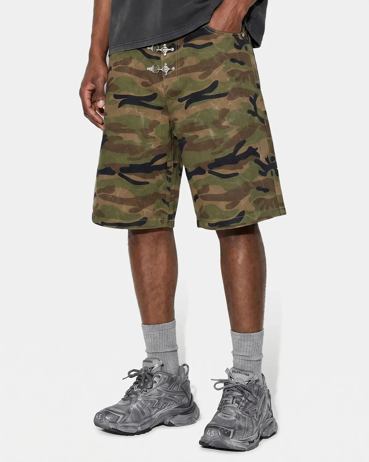 Metal Clasp Camo Shorts | Flation Streetwear
